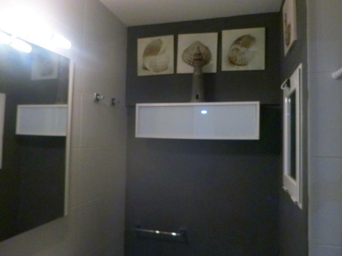 Bonito Apartamento, Confortable Y Bien Comunicado Appartement Valencia Buitenkant foto