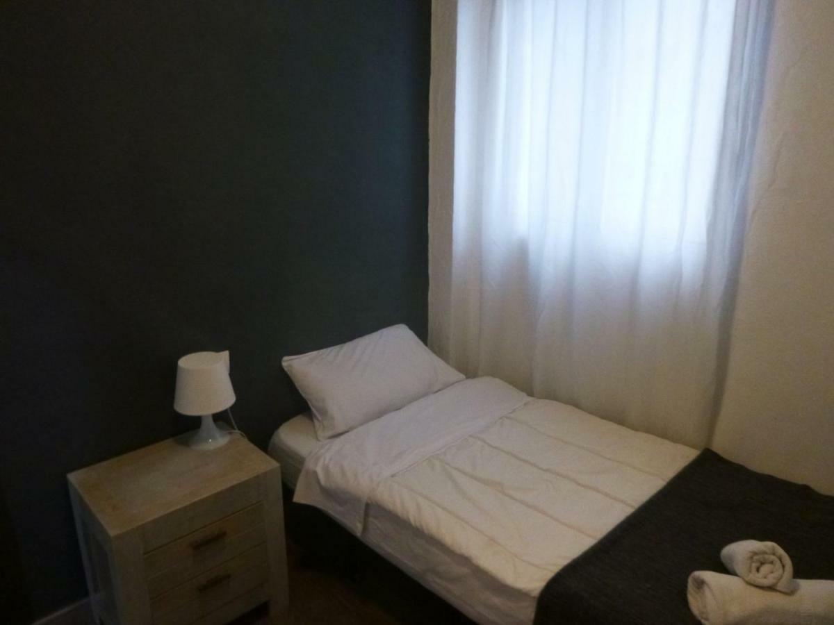 Bonito Apartamento, Confortable Y Bien Comunicado Appartement Valencia Buitenkant foto