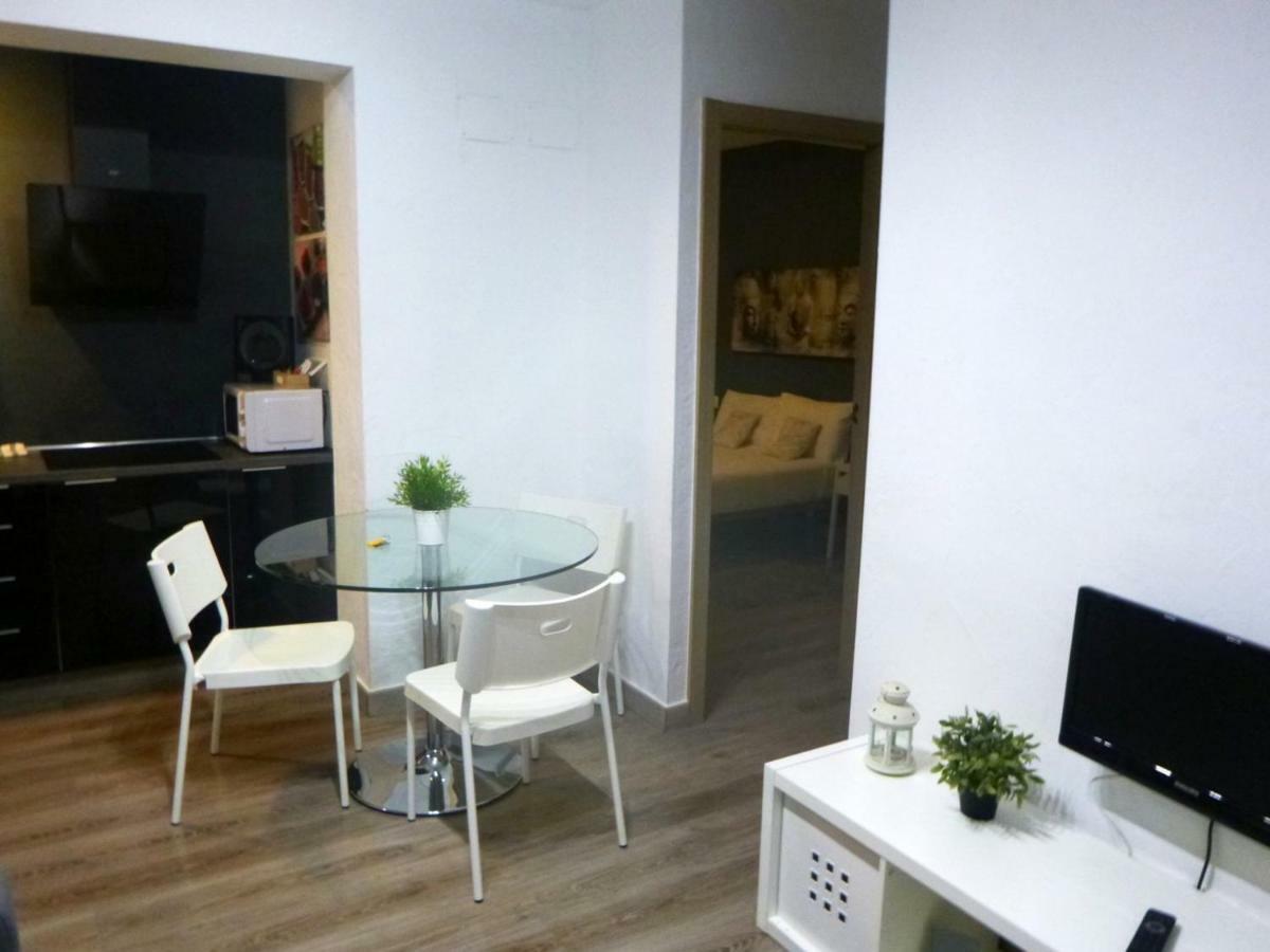 Bonito Apartamento, Confortable Y Bien Comunicado Appartement Valencia Buitenkant foto